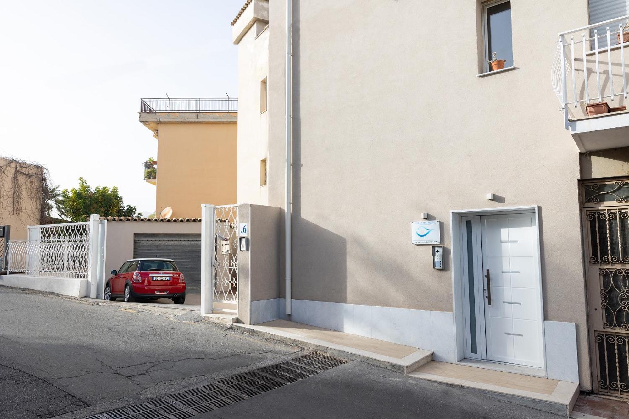 Perla Sul Mare Apartments Giardini Naxos Exteriér fotografie